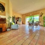 Propriété en pierre de 360 m² habitables terrain 1 447 m²